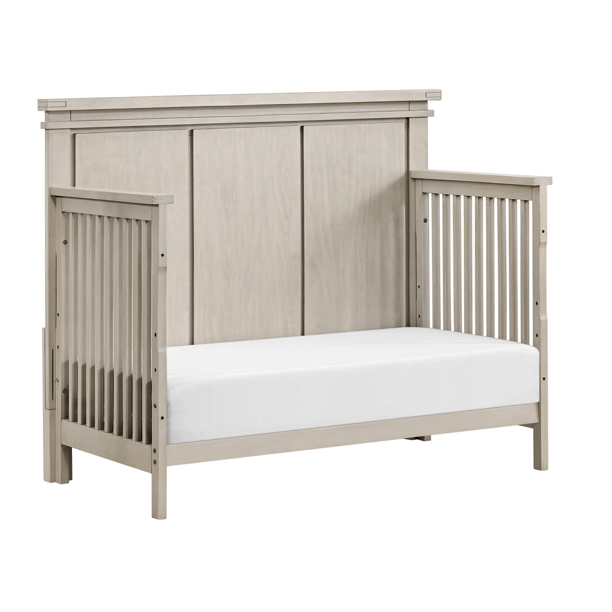Mystic 4 in 1 Convertible Crib